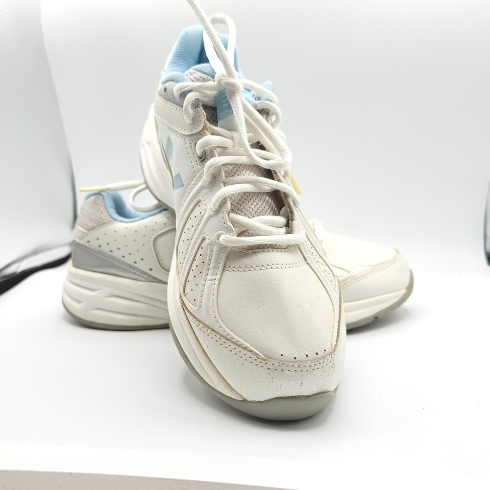 New Balance 409 WB3 Women 9.5 White Blue Leather Training Shoes Good Flex Zone